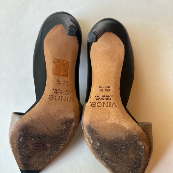 Vince
Cosette Two-Tone Pointy-Toe Pump, Black/Woodsmoke - Picture 6 of 7